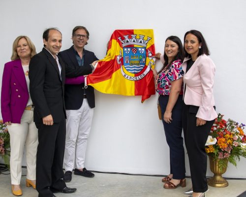 Carreira inaugura Auditório Cultural