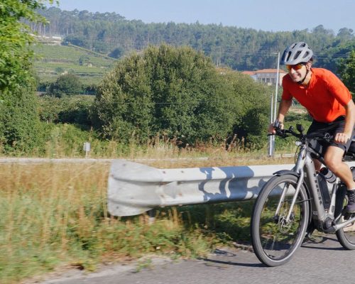 Vai sair de Barcelos para percorrer os 777 km da Rota Norte de bicicleta elétrica